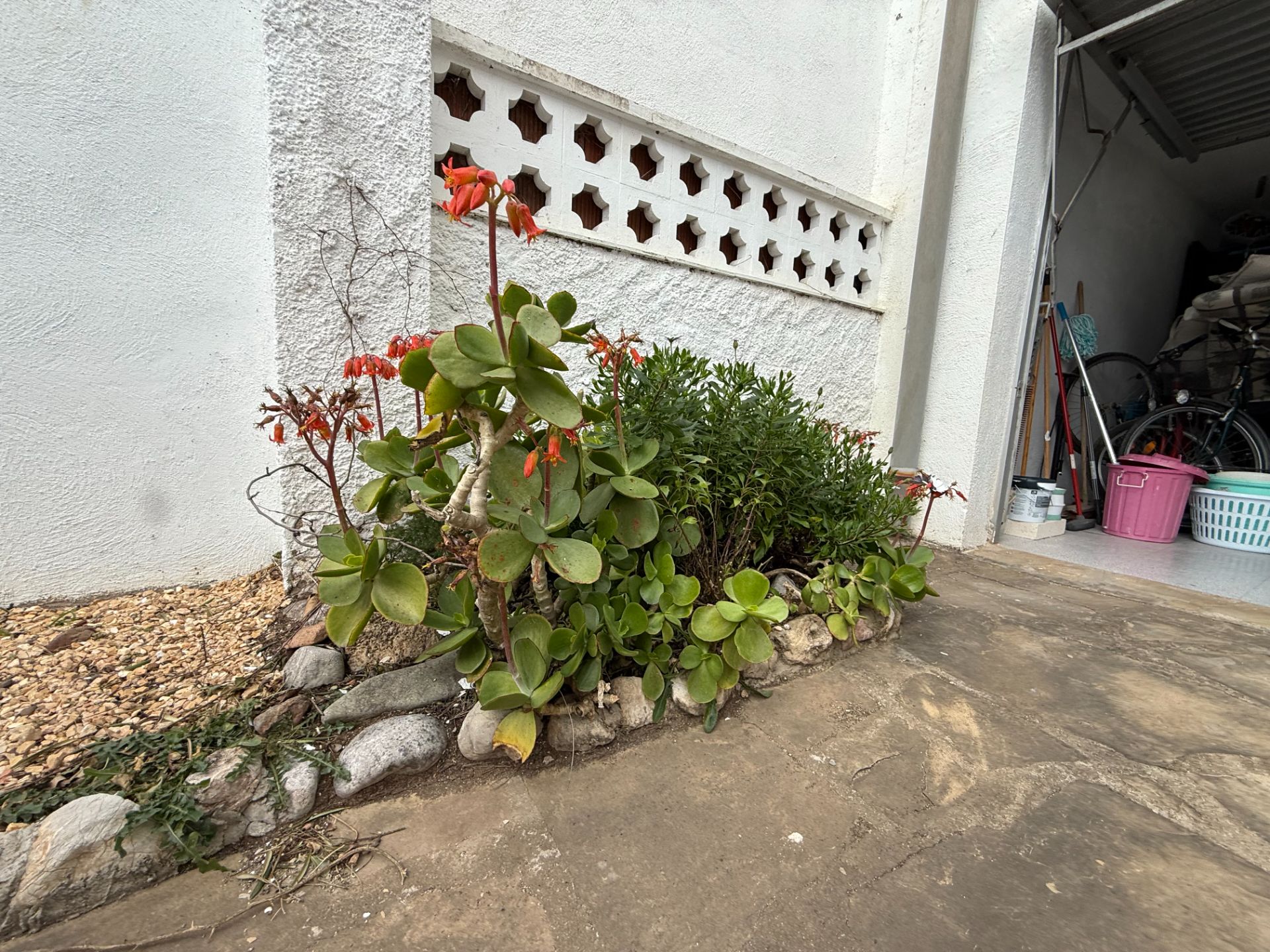 **Bonita casa unifamiliar en Venta en una Ubicación Tranquila** - Image 7