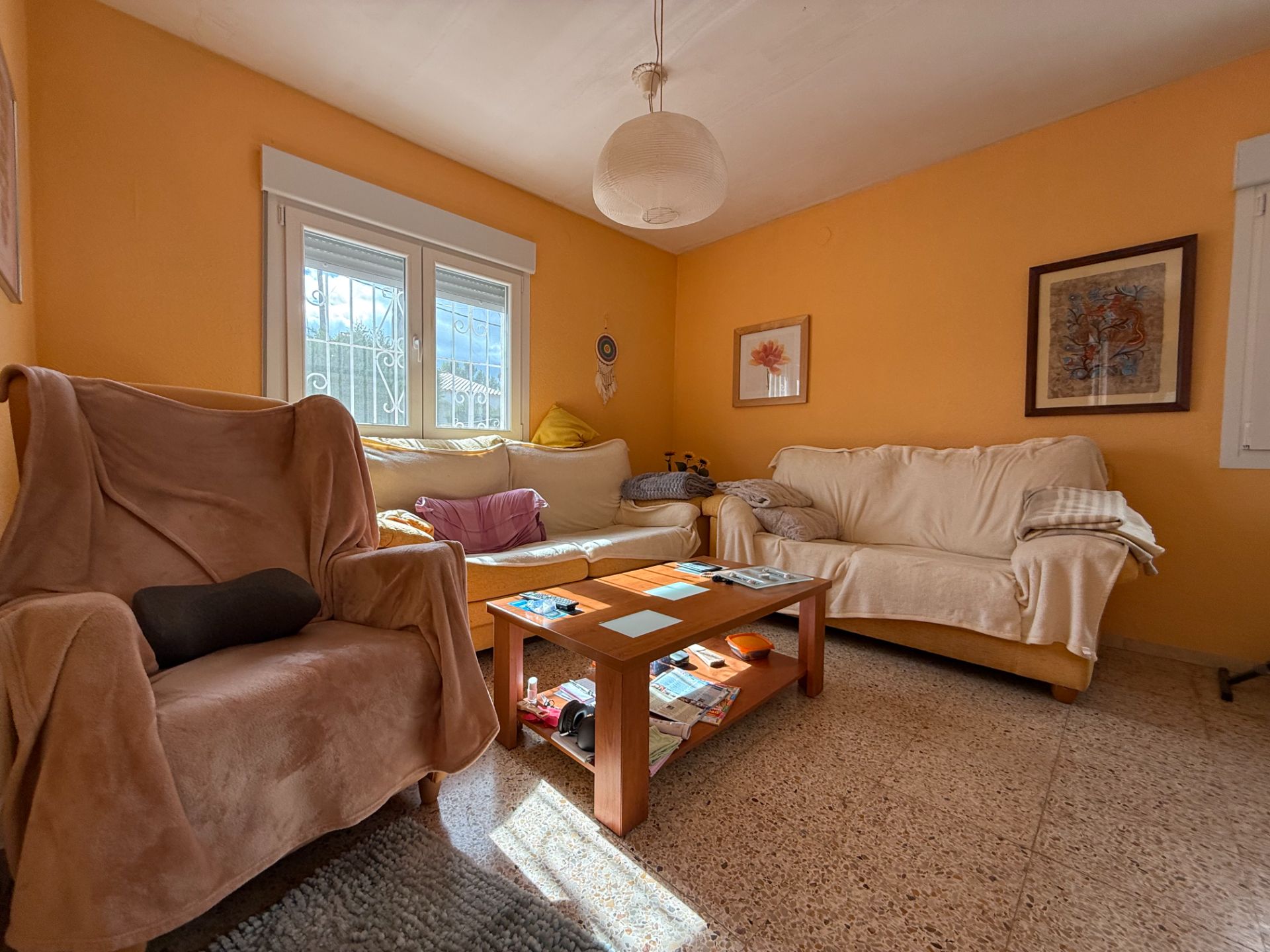 **Bonita casa unifamiliar en Venta en una Ubicación Tranquila** - Image 21