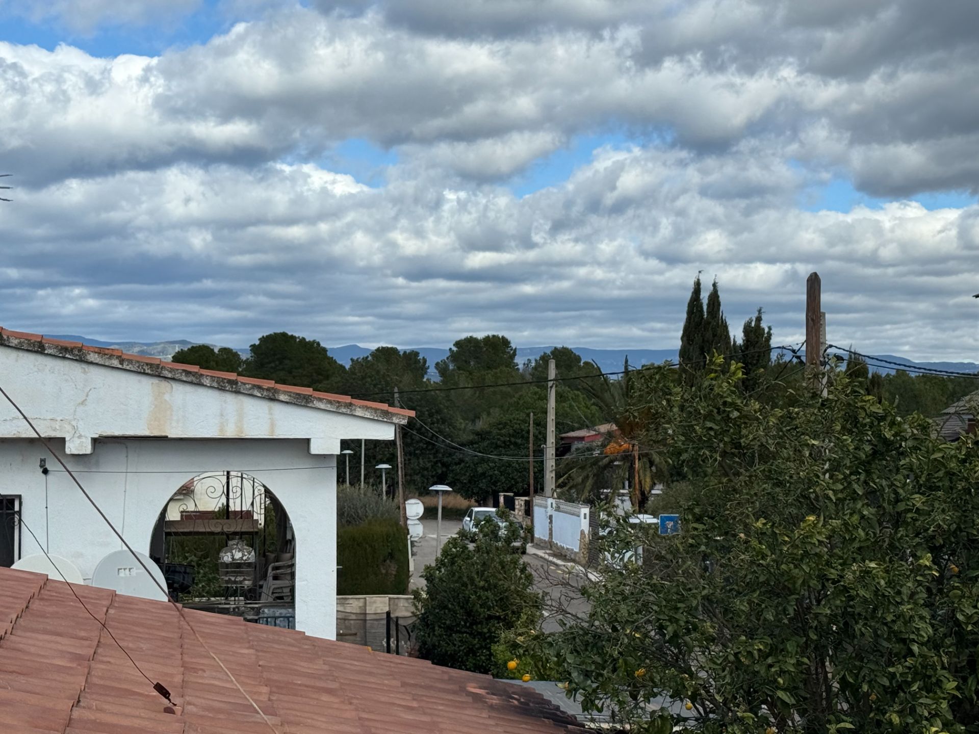 **Bonita casa unifamiliar en Venta en una Ubicación Tranquila** - Image 37