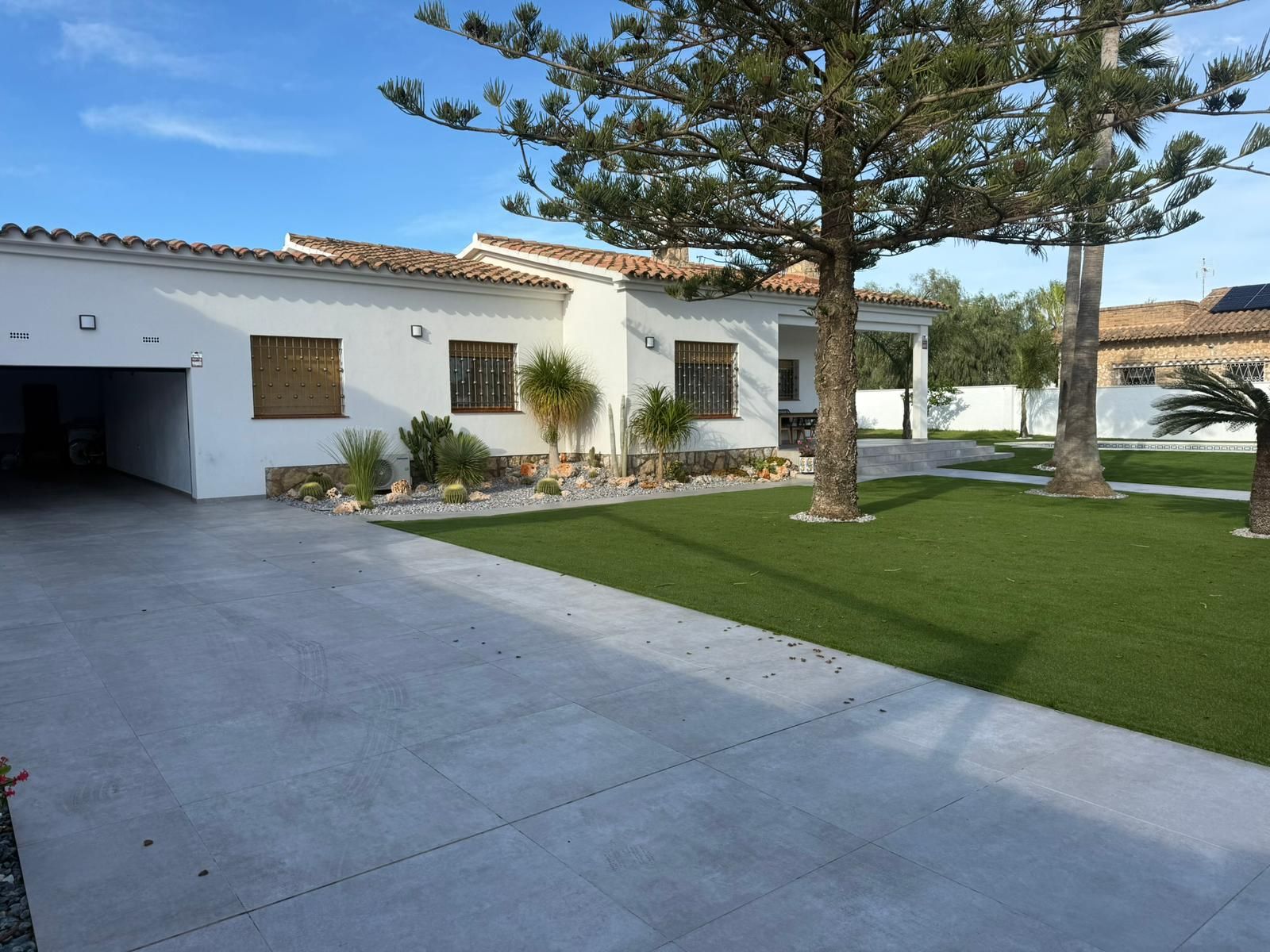 **Increible Chalet Independiente con piscina privada en el Corazón de Miami Playa** - Image 4