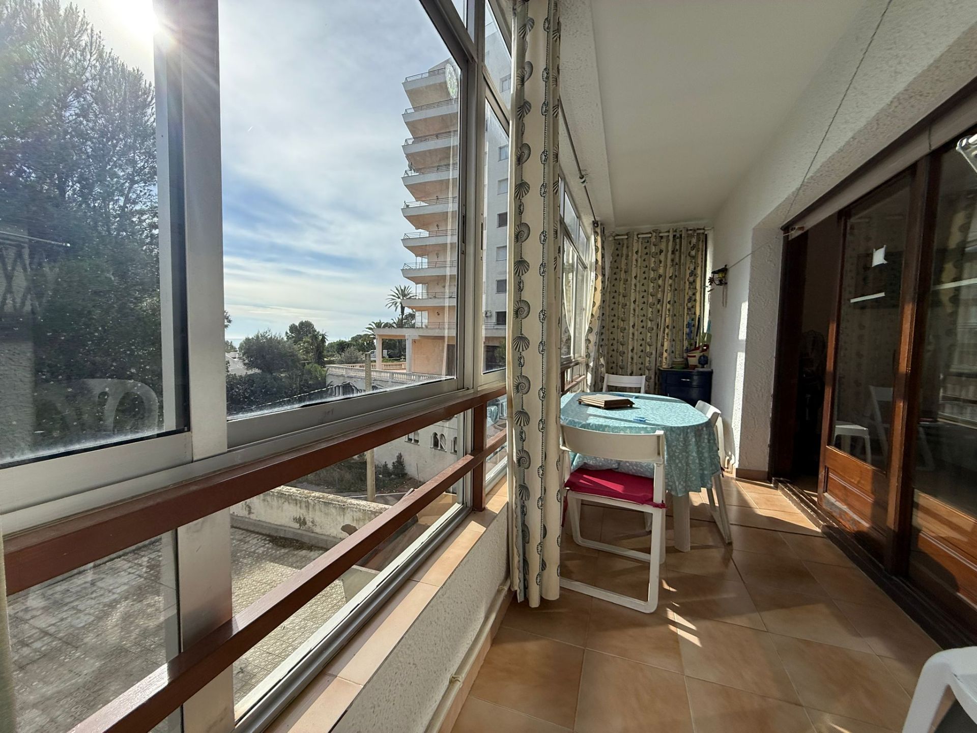 **Piso en Primera Línea de Playa - ¡Tu Refugio Ideal! ** - Image 23