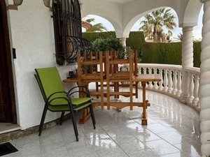**Chalet Independiente en el Corazón de la Ciudad, con licencia turistica** - Image 12