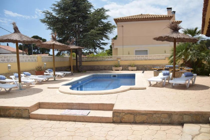 **Chalet Independiente en el Corazón de Miami Playa y con licencia turistica ** - Image 6