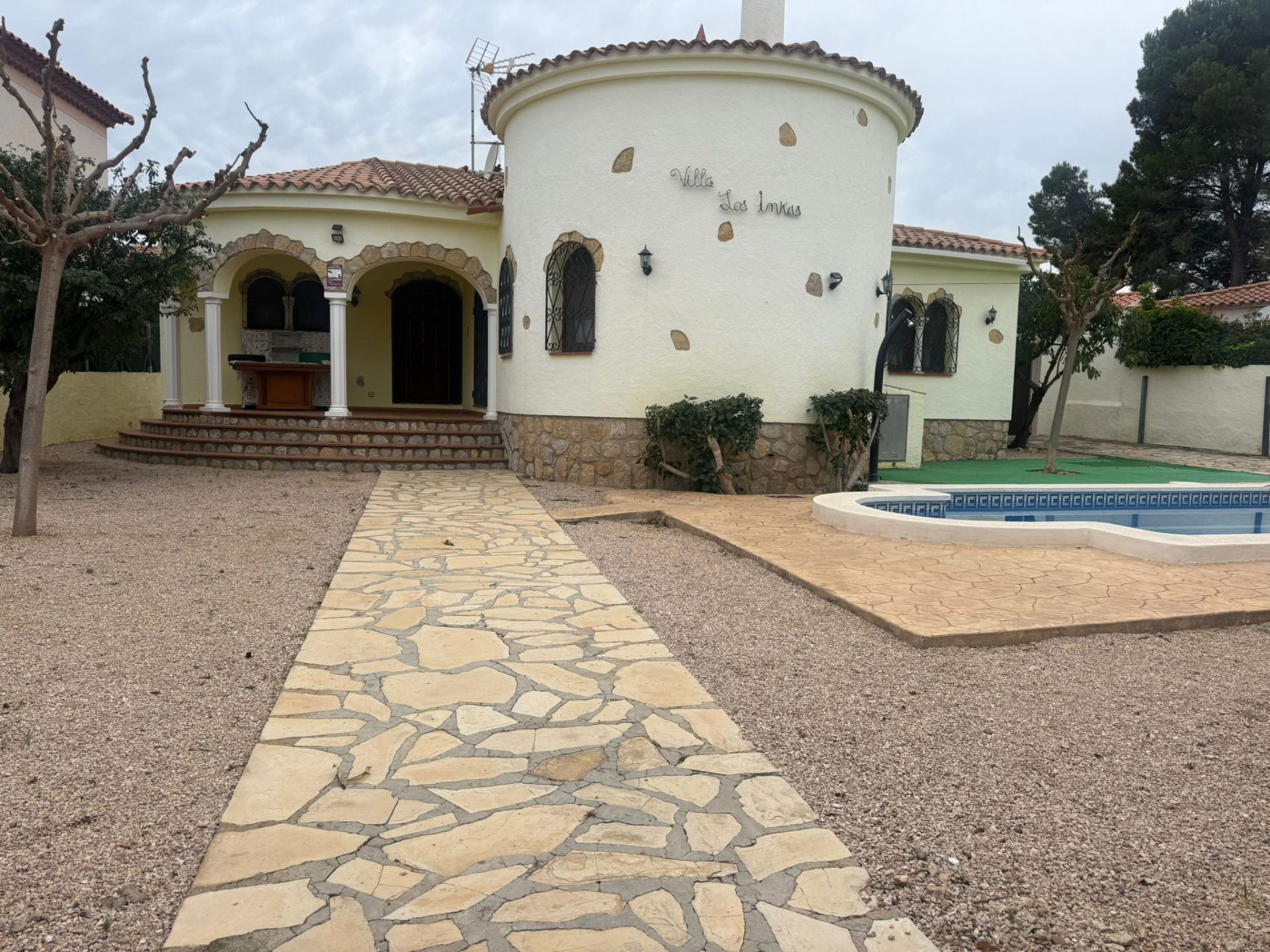 **Chalet Independiente en Venta - Ideal para Disfrutar del Verano y con licencia turistica** - Image 5