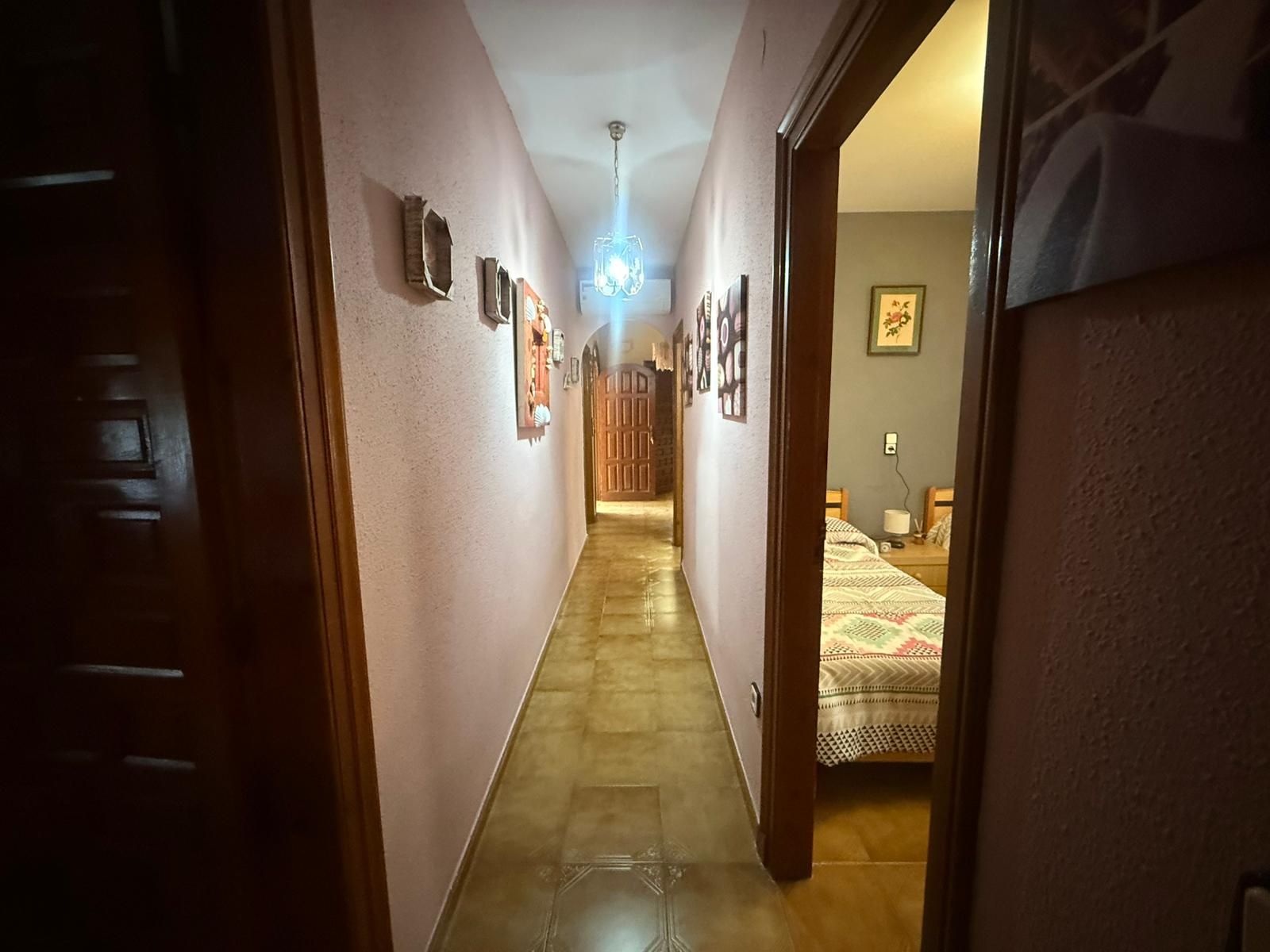 **Chalet Independiente en Venta - Ideal para Disfrutar del Verano y con licencia turistica** - Image 10