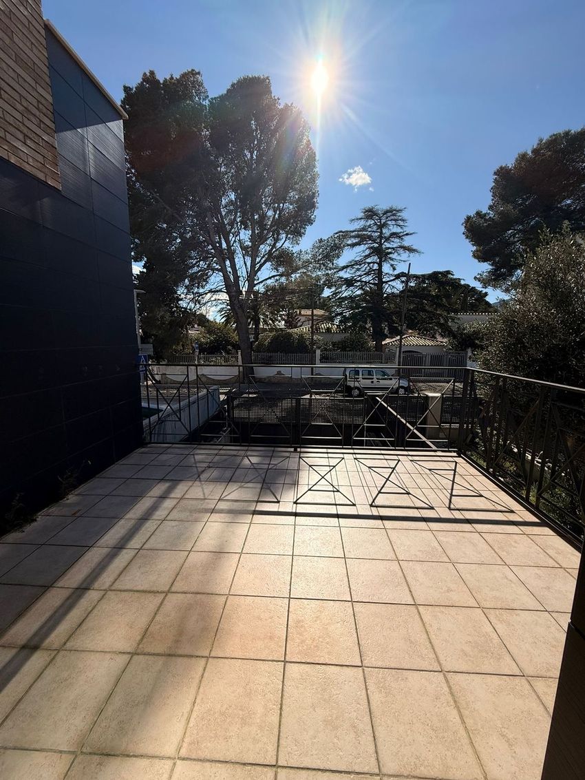 ++ Chalet adosado en venta en Miami Platja ++ - Image 6