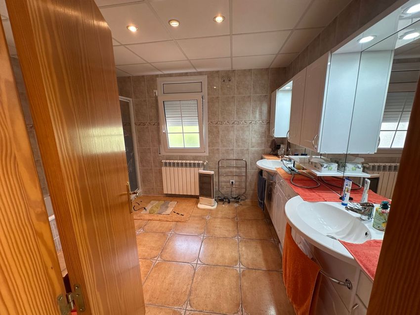 ++ Chalet en venta en Santa Marina, Pratdip ++ - Image 48