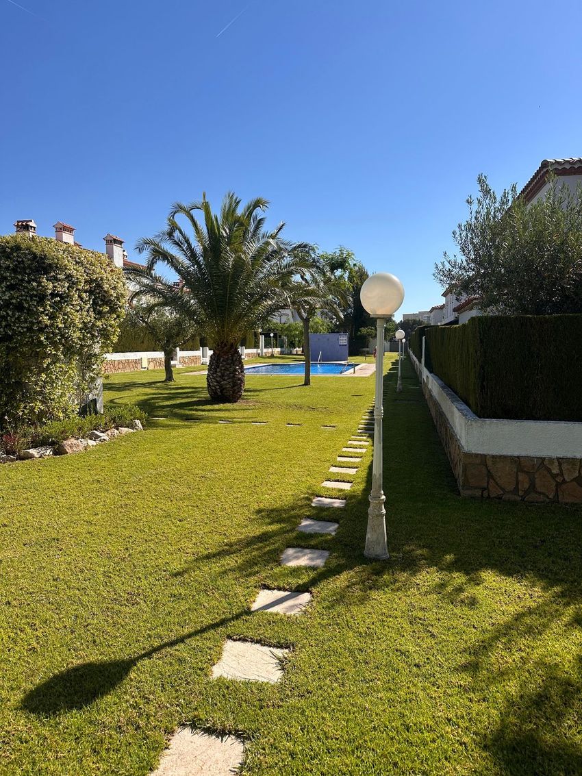 Chalet Adosado en venta en Pino Alto, Miami Platja (SRI-115B) - Image 3